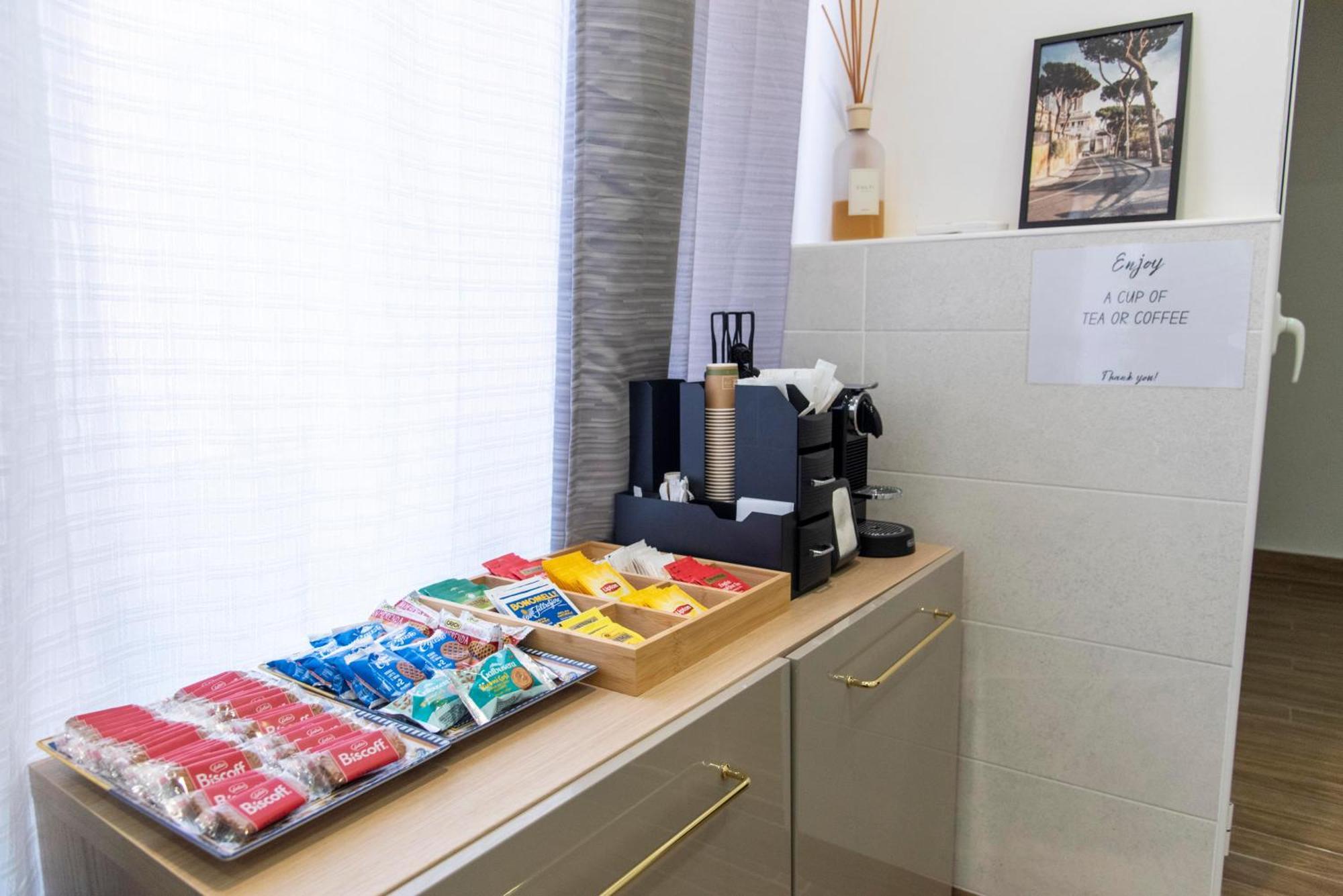 Susy'S Guest House - Room Spagna 罗马 外观 照片